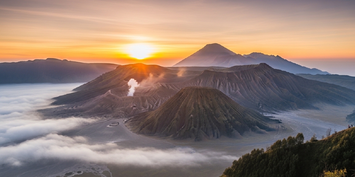 Mount Bromo Sunrise: A Magical Morning Above the Sea of Sand